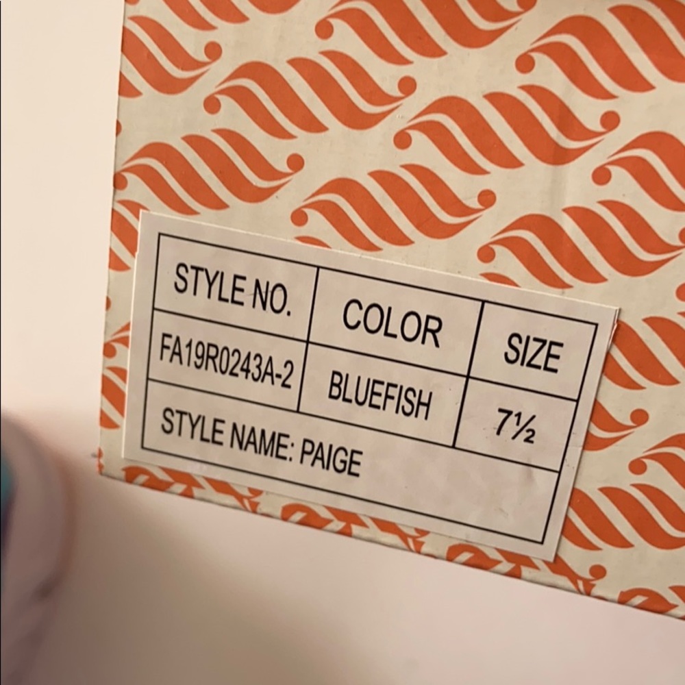 Fabletics sneakers - Picture 10 of 13